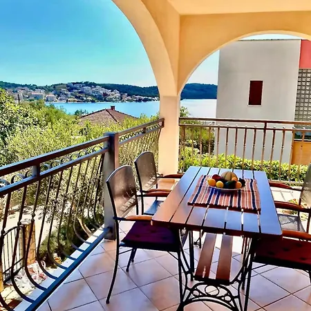 Apartman Attila