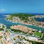 Attila * Trogir