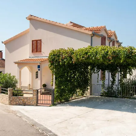 Attila Apartman