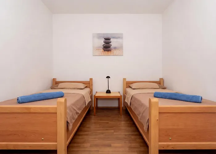 Attila Appartement *