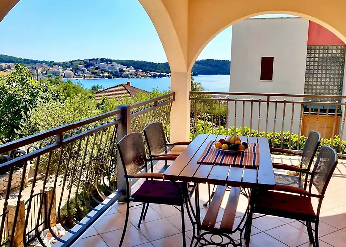 Appartement Attila Trogir
