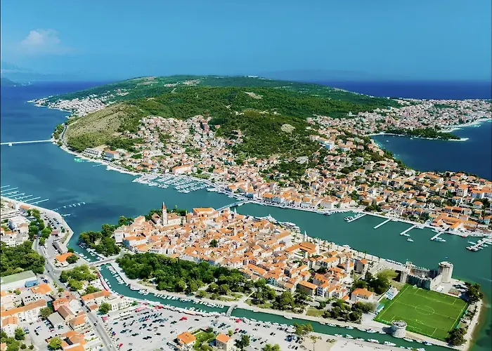 Attila * Trogir