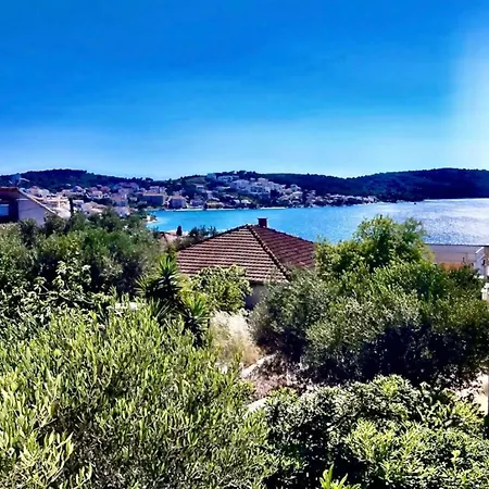 Attila Appartement *